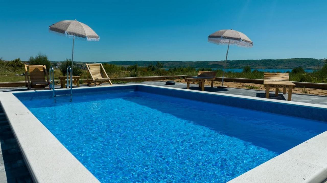 Family Friendly Apartments With A Swimming Pool Rtina - Stosici, Zadar - 21450 מראה חיצוני תמונה