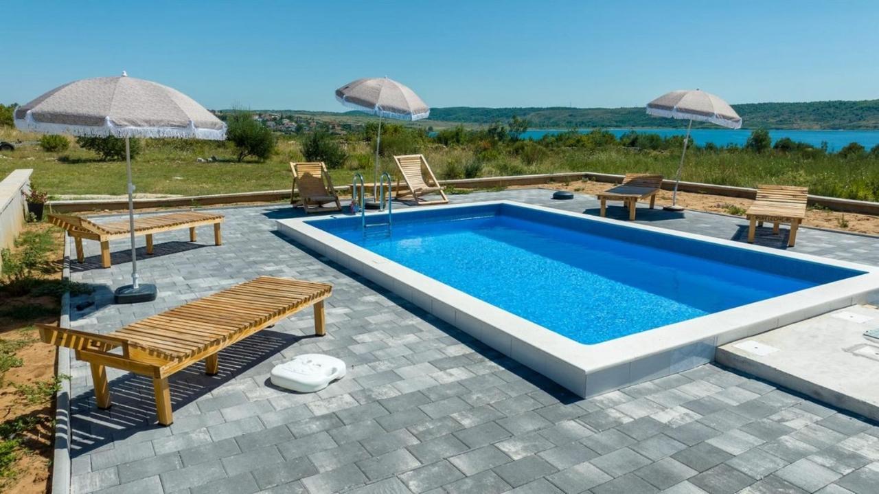 Family Friendly Apartments With A Swimming Pool Rtina - Stosici, Zadar - 21450 מראה חיצוני תמונה